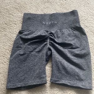 NVGTN scrunch shorts